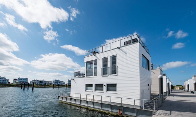 Olpenitz Alquiler De Eote | Acogedor barco en Olpenitz con sauna