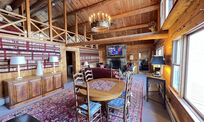 Stratton Casa | Cozy ski cabin, minutes to mountains