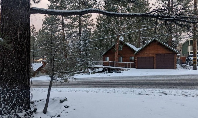 Wrightwood Cabina | Cozy sky retreat in Wrightwood