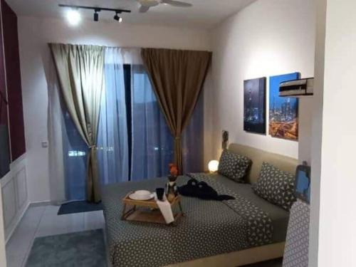 Bukit Indah Apartamento | Cozy Sky Trees, Aeon, Netflix & Pool Views