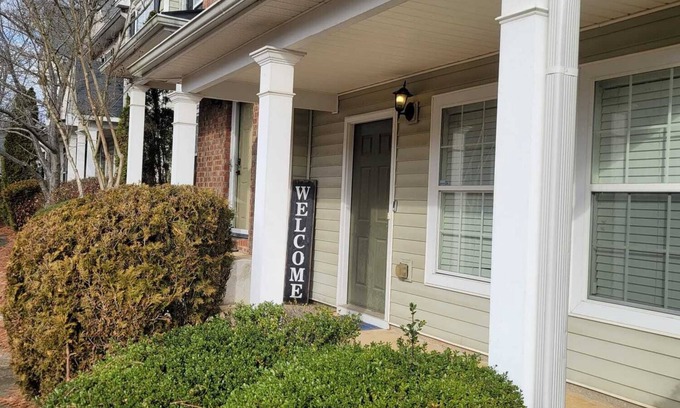 Atlanta Casa | Cozy Southwest Hideaway with private parking!!!