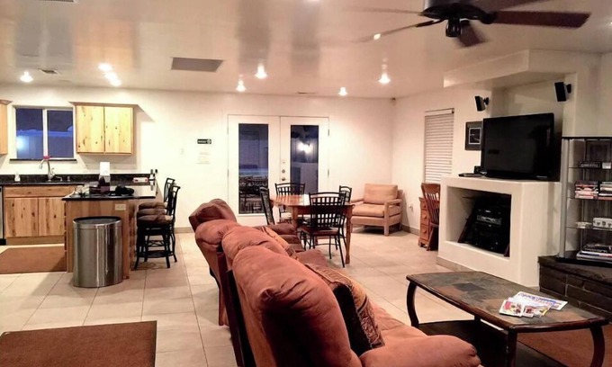 Ruidoso Casa | Cozy, Spacious, and Newly-Updated Home (Centrally Located in Ruidoso)!