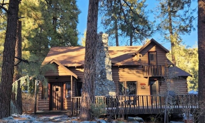 Wrightwood Cabina | Cozy spacious cabin in Beautiful Wrightwood