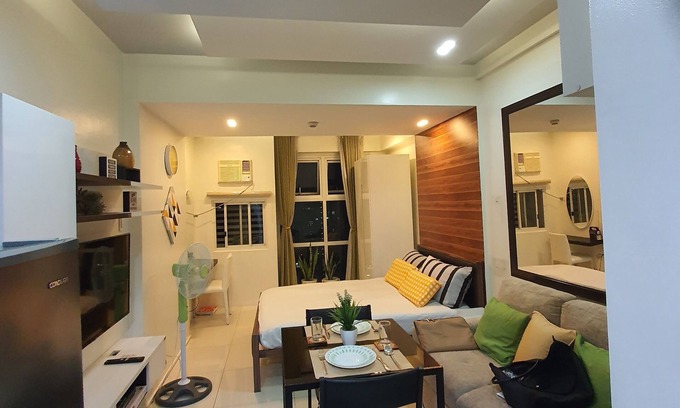 South Triangle Condominio | Cozy Spacious Fully Furnished Wil Tower Condo at the heart of Quezon City