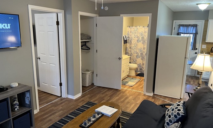 Bluewell Apartamento | Cozy Spurrier Unit 6 1 bed 1 bath Pets Welcome FREE WiFi