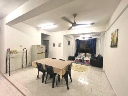 Bukit Baru Apartamento | Cozy Stay ANJANA SERI GUEST HOUSE HOMESTAY Melaka