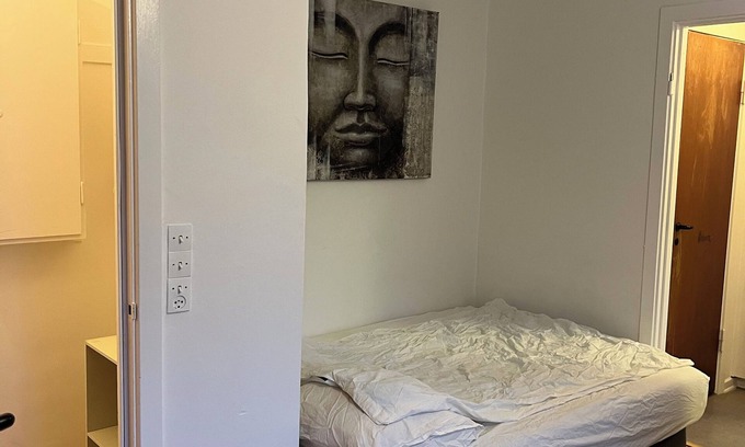 Charlottenlund Apartamento | Cozy studio apartment close to public transportation