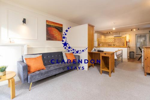 Kenilworth Apartamento | Cozy Studio Apartment Kenilworth, Free Parking, WIFI, Smart TV