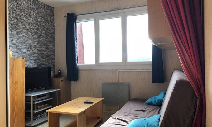 Arette Apartamento | Estudio para 6 personas a pie de pistas con ascensor y parking gratuito
