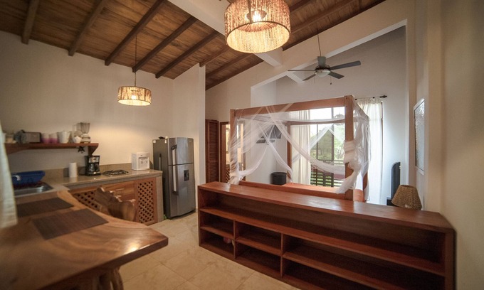 Ayampe Apartamento | Acogedor estudio totalmente amueblado a poca distancia de la playa