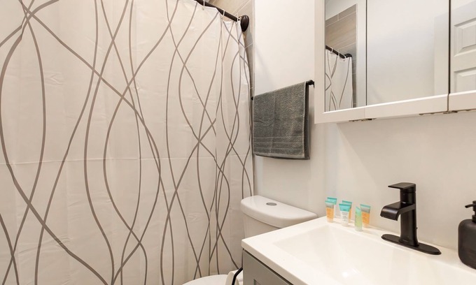 Fountain Square Apartamento | Cozy Studio in Awesome Indianapolis with WiFi, AC