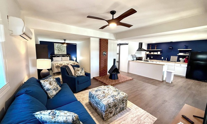 Morganton Apartamento | Cozy studio in beautiful Morganton with AC, WiFi and outdoor space