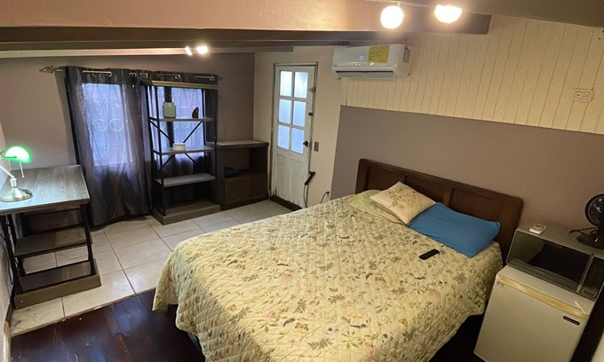 Quesada Apartamento | Cozy studio in lovely Ciudad Quesada with WiFi, AC
