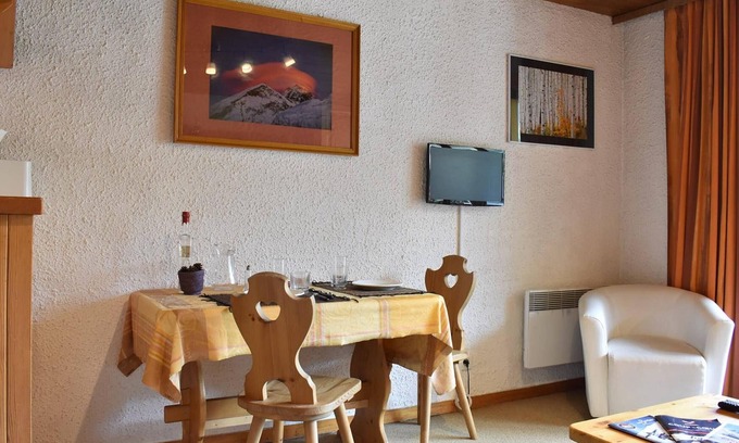 Meribel Centre Apartamento | Estudio céntrico para 4 personas, cerca de pistas y servicios en Méribel
