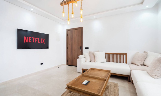 Belvedere Apartamento | Cozy Studio Near Train Stations & Hassan II Mosque