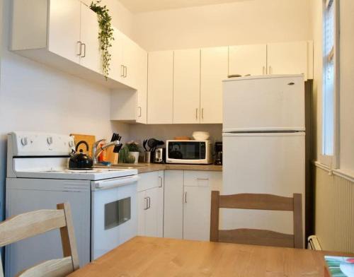 Moose Jaw Apartamento | Cozy Studio Perfect for Business Travelers Downtown