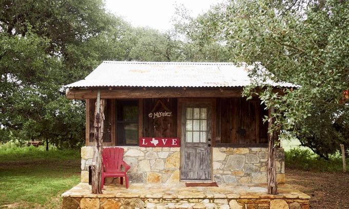 Dripping Springs Cabaña | Acogedor retiro de estudio - Hill Country