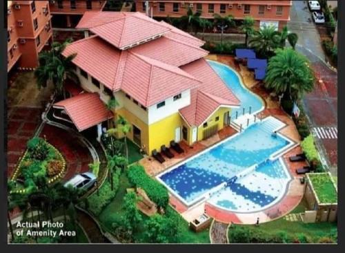San Dionisio Apartamento | Cozy Studio Unit near Manila Airport With Swimming Pool, Full Kitchen 7A