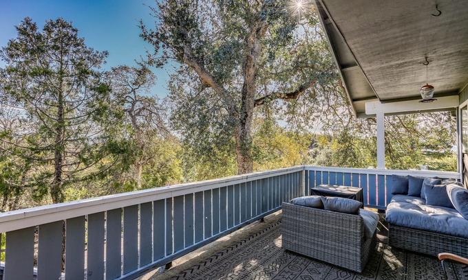Ahwahnee Apartamento | Cozy Studio w/ Well-Being Retreat: Near Yosemite!