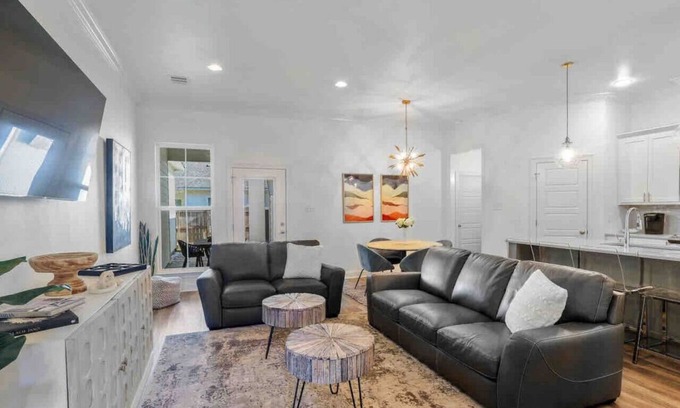 Highlands - Perkins Casa | Cozy & Stylish 3BD near LSU