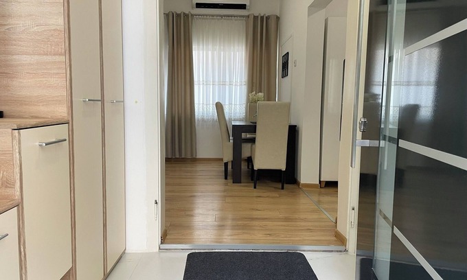 City Center Casa | Cozy & Stylish Townhouse in Central Niš w/ 2BR WiFi AC