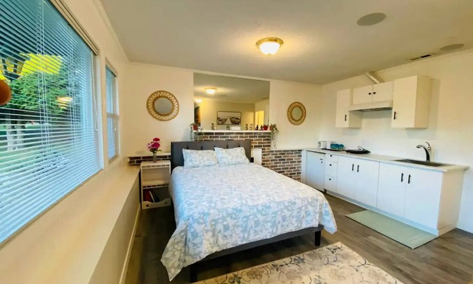 Surrey Apartamento | Cozy suite in Surrey Bolivar Heights