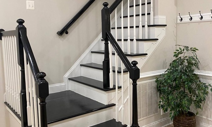 Urbana Casa | Cozy townhome with WiFi and AC in charming Frederick