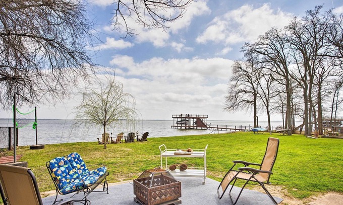 Cedar Creek Reservoir Cabina | Acogedora cabaña de Trinidad en Cedar Creek Lake!