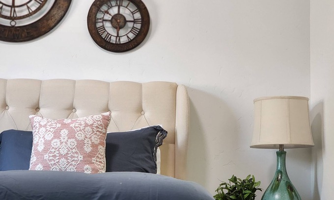 Boise Condominio | Cozy "Turn of the Century" 3B/2B Explorers Suite