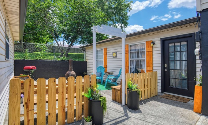 Powell Apartamento | Cozy & Unique Private Guest House! 15 mins to Downtown and UT