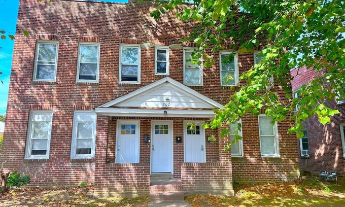 Wilmington Apartamento | Cozy Unit King bed Laundry