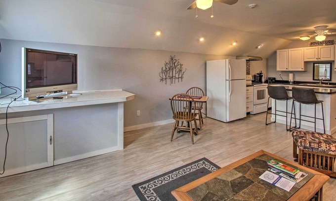 East Wakefield Apartamento | Cozy & Updated Apt Near Lake Winnipesaukee!