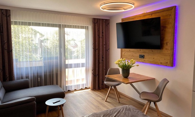 Bad Griesbach-Therme Apartamento | Cozy vacation apartment (30 sqm) for up to two people with balcony and view of the countryside