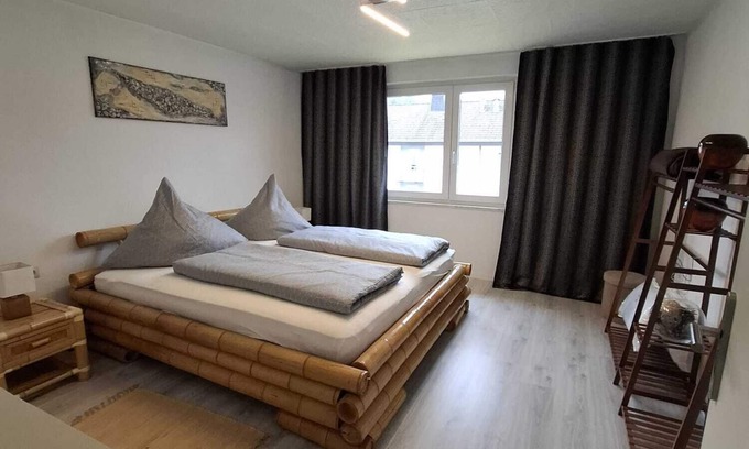 Sankt Georgen im Schwarzwald Apartamento | Cozy vacation apartment not far from Germany's highest waterfalls.