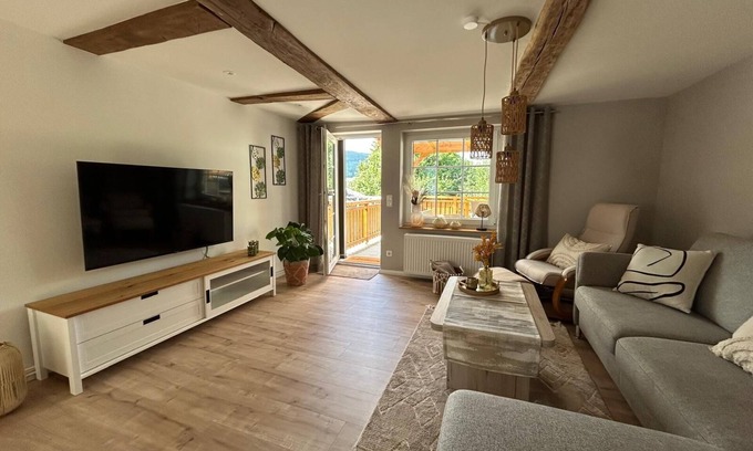 Lauenfoerde Apartamento | Cozy vacation apartment with large terrace directly on the Weser