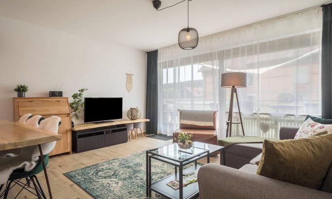 Schoenwald Apartamento | Acogedor apartamento de vacaciones 117 con vistas al jardín, Wi-Fi y balcón