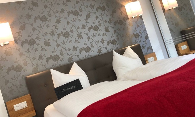 Bad Alexandersbad Apartamento | Cozy vacation apartment (32 sqm) for up to two people with flat-screen TV