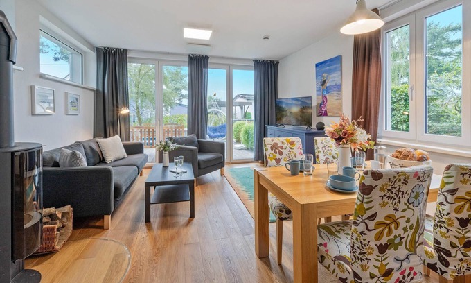 Quilitz Casa | Beautiful vacation home with terrace and balcony on the Peene River