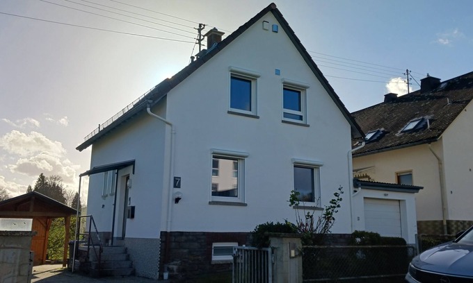 Miehlen Casa | Cozy vacation home with terrace, balcony and garden in the Blaues Ländchen