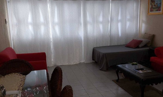 Runaway Bay Complejo | Cozy Villa Escape