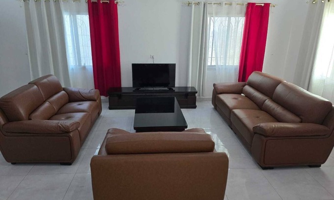 Senegambia Casa | Cozy villa in pleasant Kerr Serign with AC, WiFi