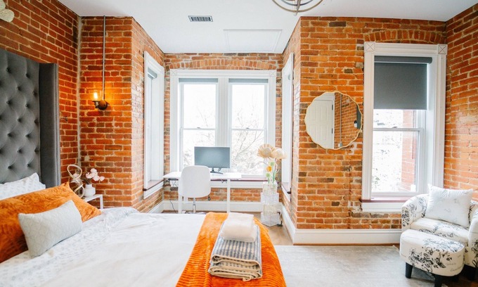 Shaw Casa | Cozy Vintage Escape – 4BR/4BA Near DC Attractions!