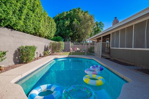 Yuma Casa | Cozy Winter Getaway Heated Pool l Family Friendly