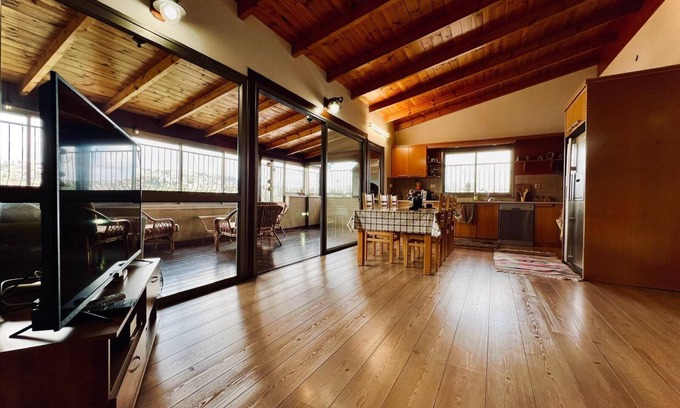 Nazareth Apartamento | Cozy wood apartment with great view to Nazareth