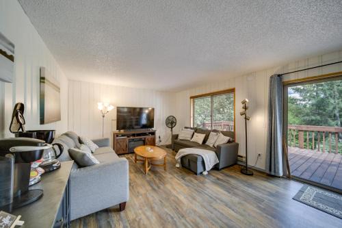 Worley Casa | Cozy Worley Cabin with Lake Access and Gas Grill!