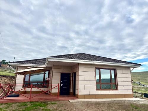Zuunmod Casa | Cozy year-round cottage near UB with additional pick-up service from the Airport