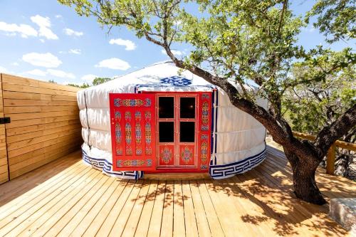 Dripping Springs Otro | Cozy Yurt with Hot Tub Surrounded by Nature in Dripping Springs, Texas