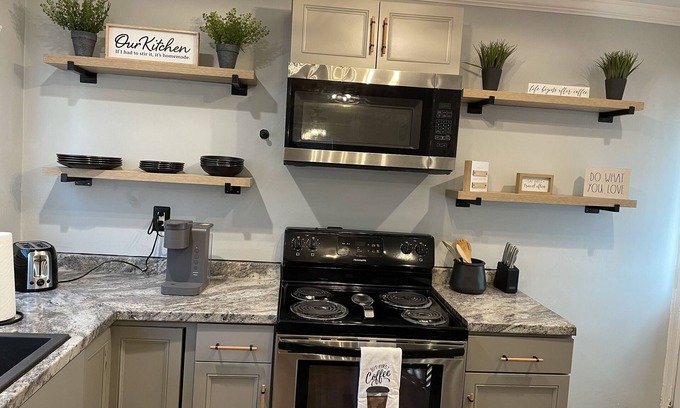 Collier Heights Casa | CozyCottage Less than 10 minutes from Downtown Atlanta