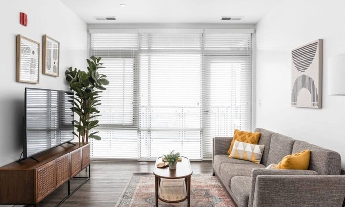 Downtown Indianapolis Apartamento | Cozysuites 2BD Bottleworks Indianapolis 2