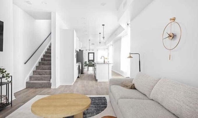 Holy Cross Casa | CozySuites 3BR Arsenal Heights, Indy 2